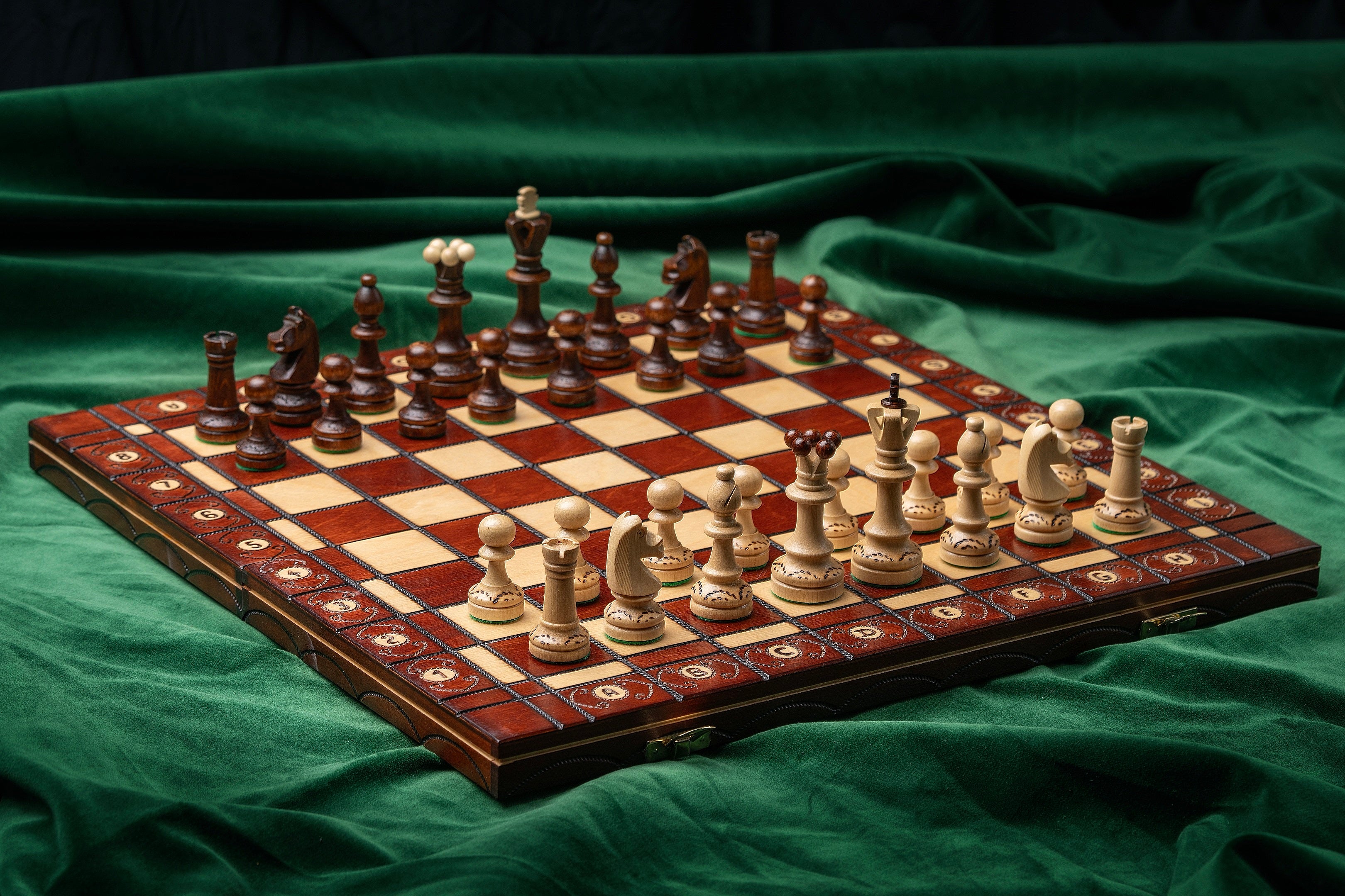 Juego de ajedrez Senator de 16 pulgadas con bandeja de inserción (tamaño King de 3,15 pulgadas)