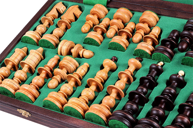 Juego de ajedrez polaco antiguo con bandeja (tamaño King de 5,5 pulgadas)