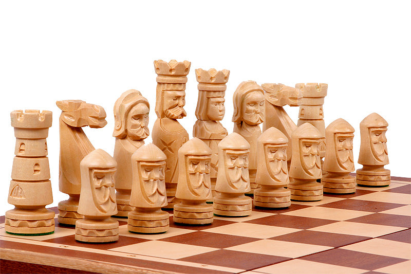 Juego de ajedrez plegable Castle Intarsia de caoba y sicomoro, tablero de 22"
