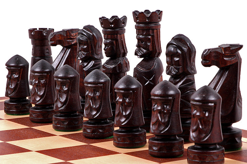 Juego de ajedrez plegable Castle Intarsia de caoba y sicomoro, tablero de 22"
