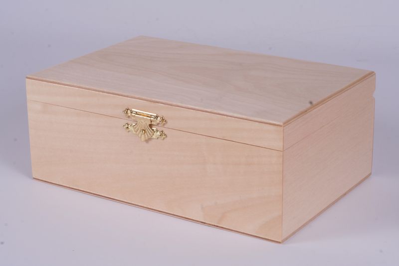 Caja de ajedrez de madera para 4 piezas – Acabado en madera clara