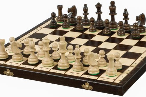 Juego de ajedrez olímpico con bandeja de inserción (rey de 3,15 pulgadas)