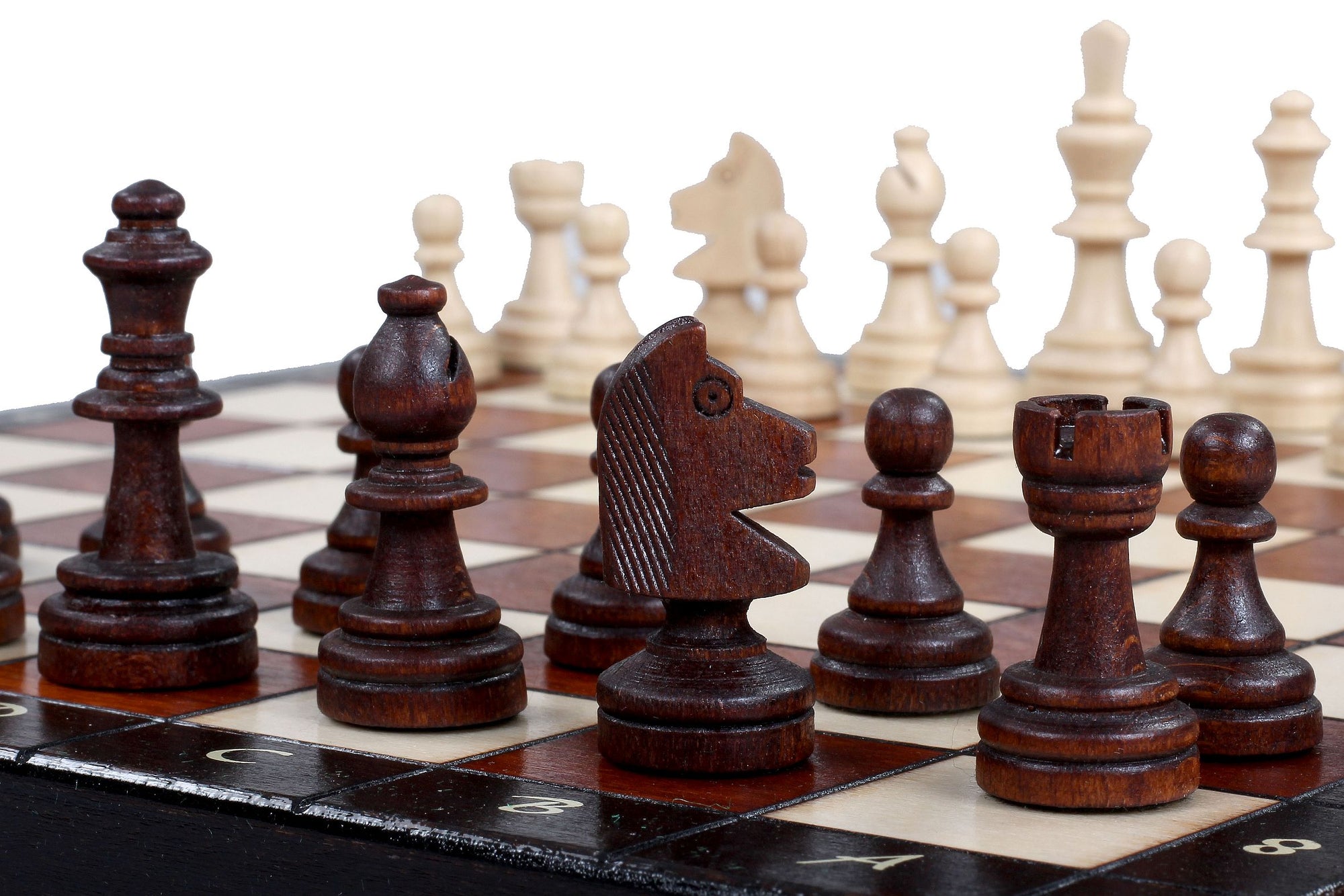 Juego de ajedrez magnético marrón con bandeja (tamaño King de 2,36")