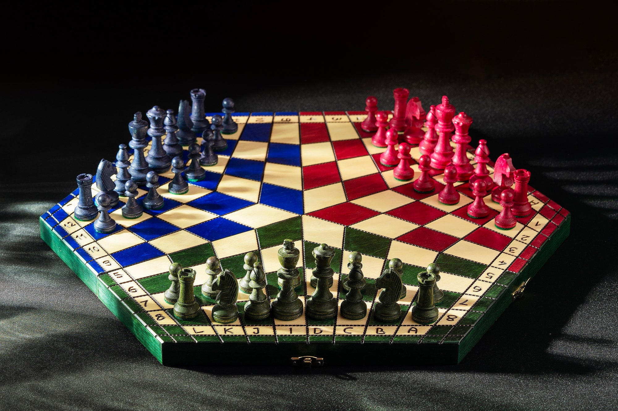 Juego de ajedrez de madera tricolor para tres jugadores, 3,35 pulgadas, tamaño King