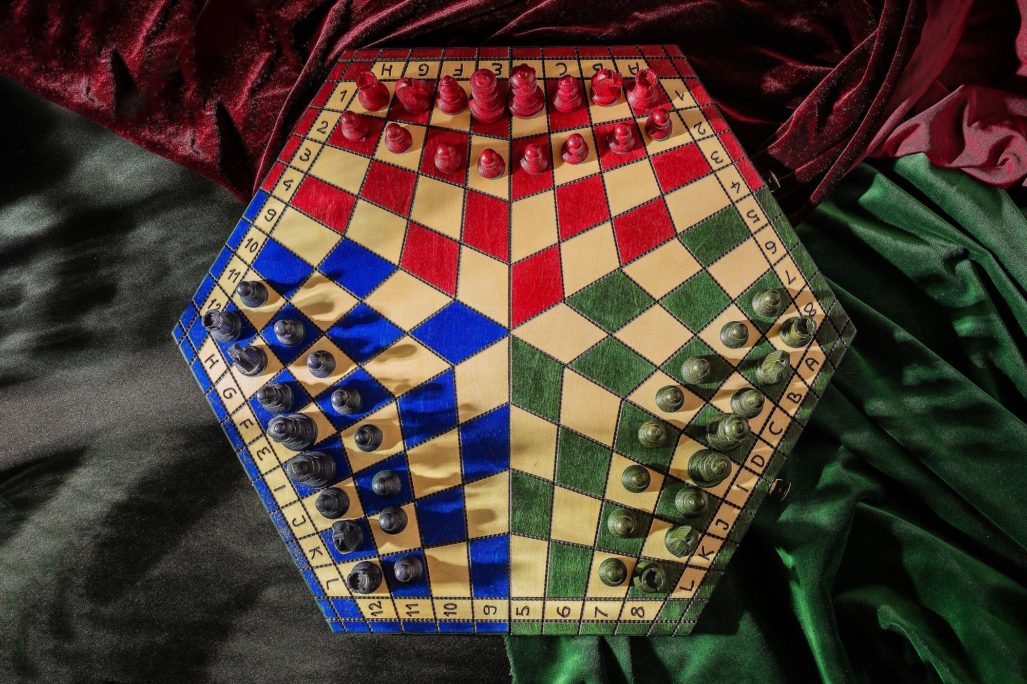 Juego de ajedrez de madera tricolor para tres jugadores, 3,35 pulgadas, tamaño King