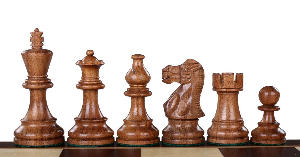 Piezas de ajedrez clásicas americanas: Rey de 4", acacia y boj