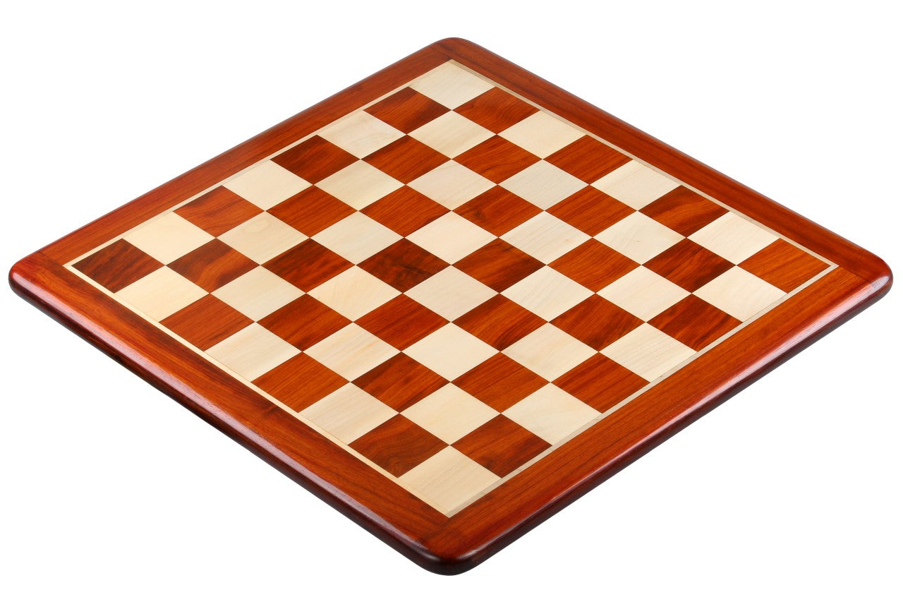 Tablero de ajedrez macizo de secuoya y haya de 22,8″ (sin anotaciones)