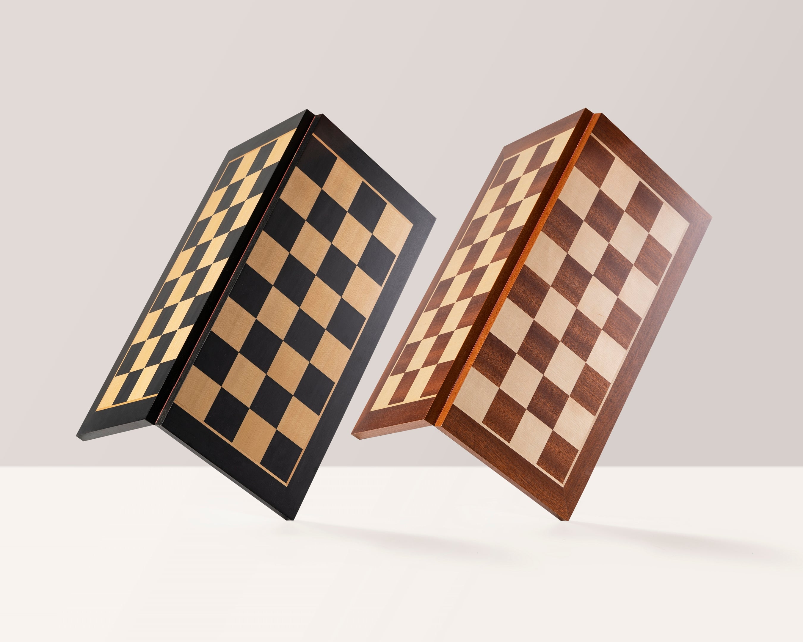 Tablero de ajedrez plegable de caoba y arce con notación – Tamaño de torneo de 21,25″
